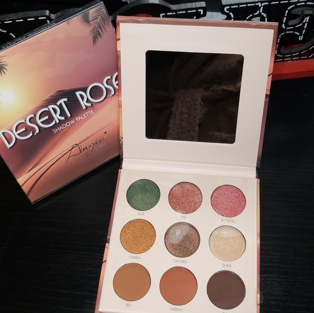 Eyeshadow pallete